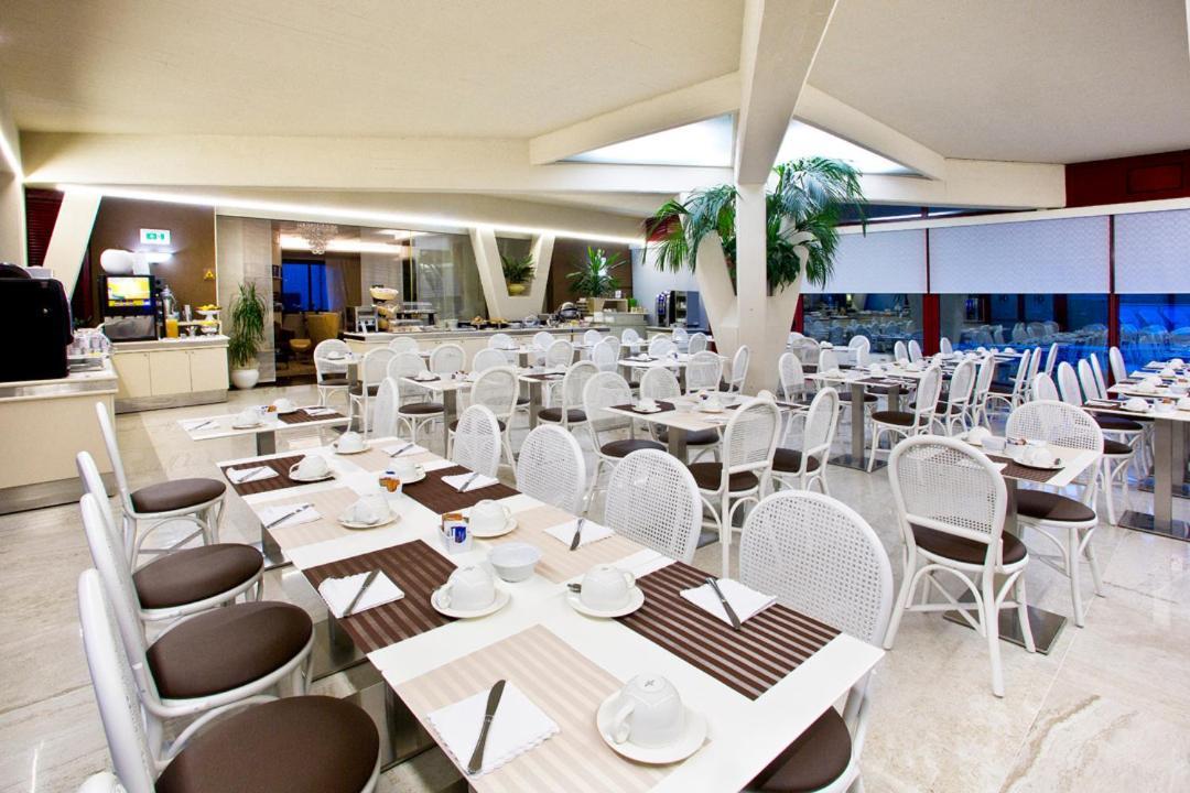 Hotel Desenzano Desenzano del Garda Esterno foto