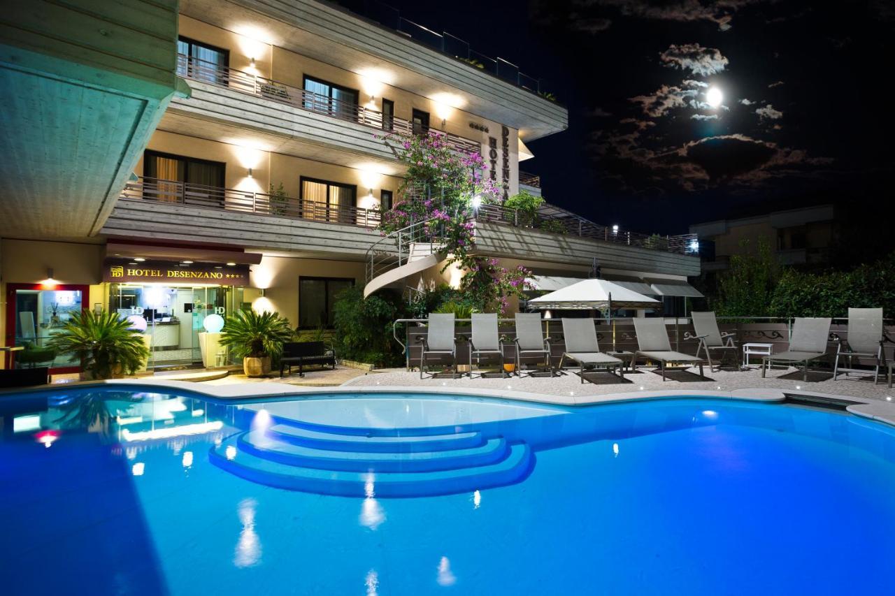 Hotel Desenzano Desenzano del Garda Esterno foto