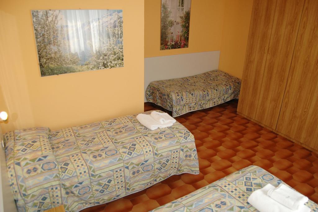 Hotel Desenzano Desenzano del Garda Camera foto